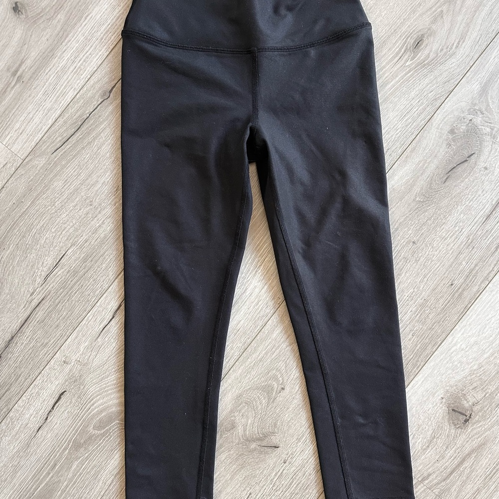 ALO woman’s Black Leggings